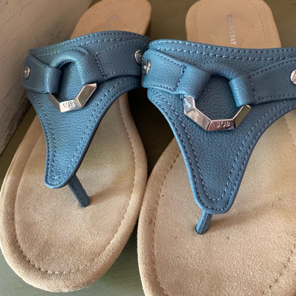 St. John’s bay sandals size 8